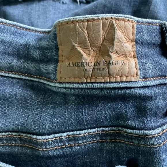 American Eagle Curvy Hi Rise Shortie Shorts Sz 10 Destructed Stretch - Picture 7 of 7